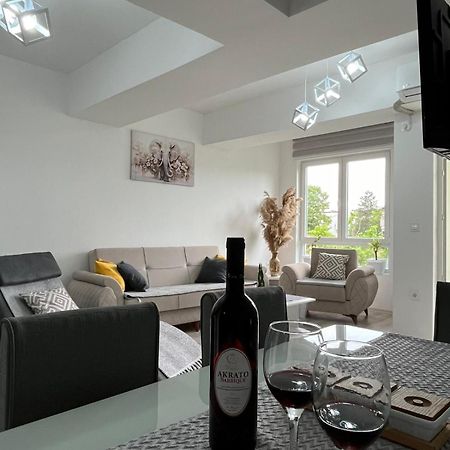 Maksim Apartments 스코페 외부 사진