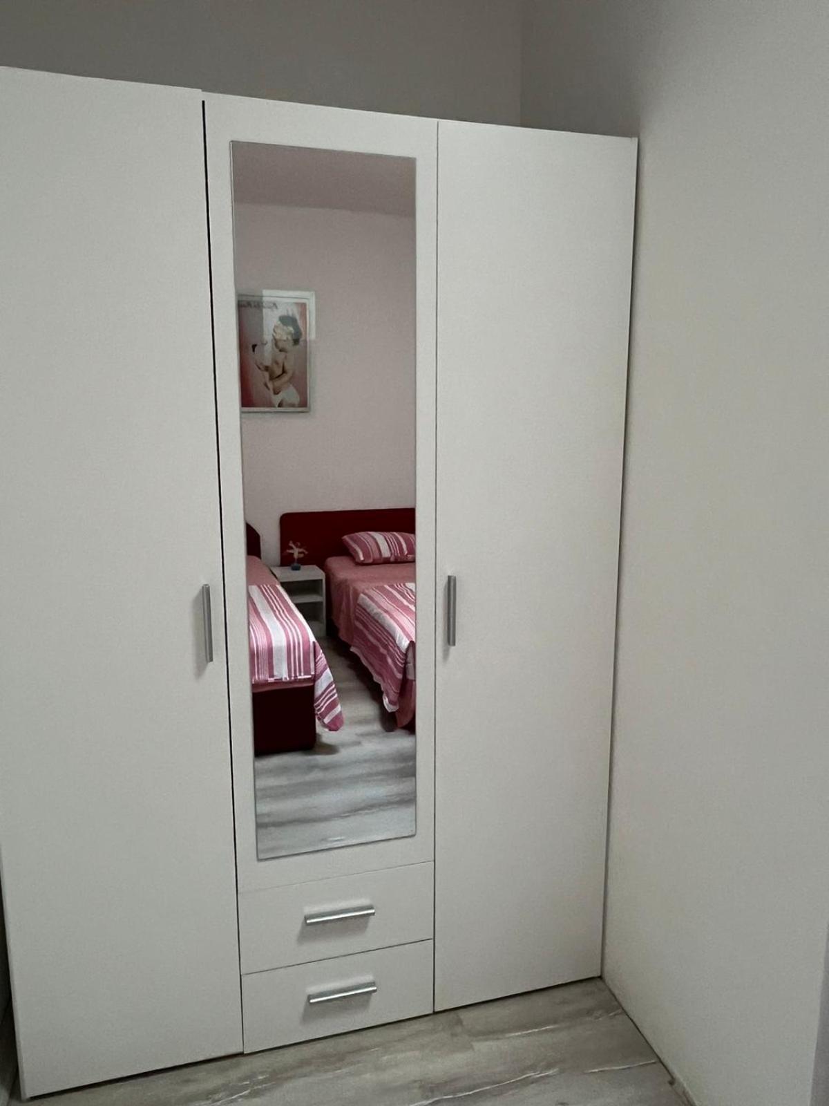 Maksim Apartments 스코페 외부 사진