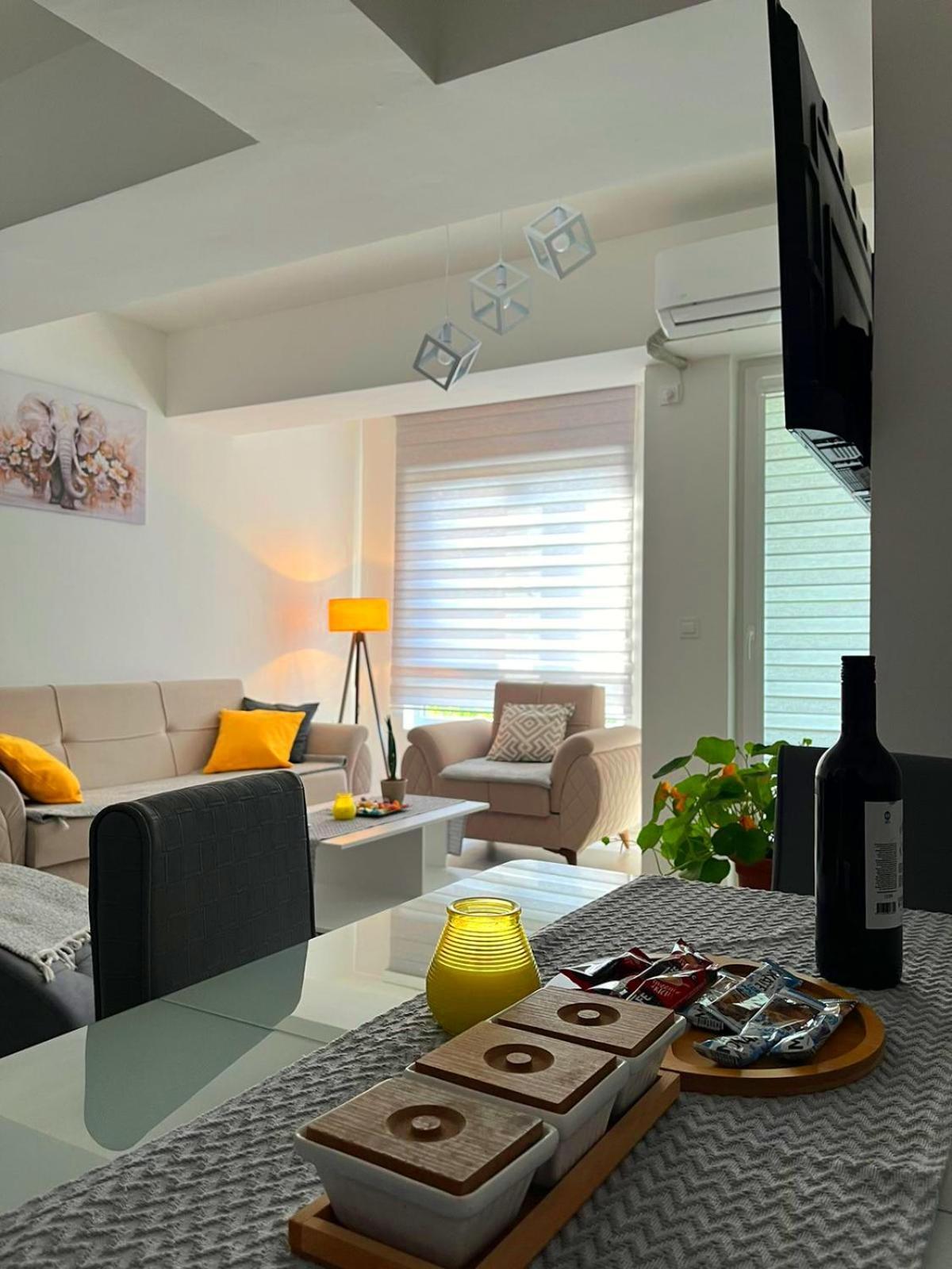 Maksim Apartments 스코페 외부 사진
